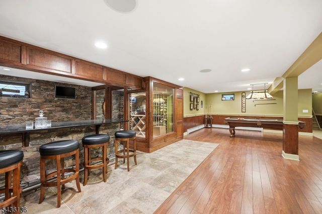 4 Harcourt Ter, Denville Twp., NJ 07834