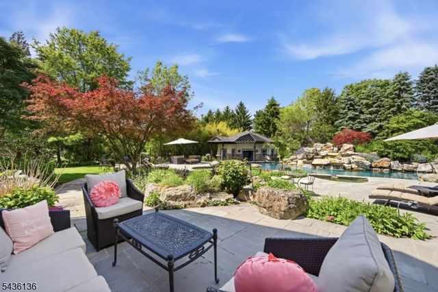 4 Harcourt Ter, Denville Twp., NJ 07834