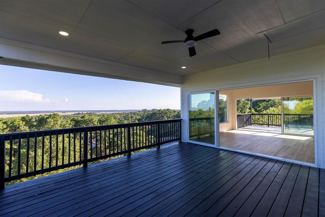 108 Koolua DR, Bastrop, TX 78602