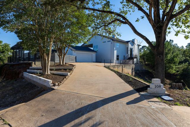 108 Koolua DR, Bastrop, TX 78602