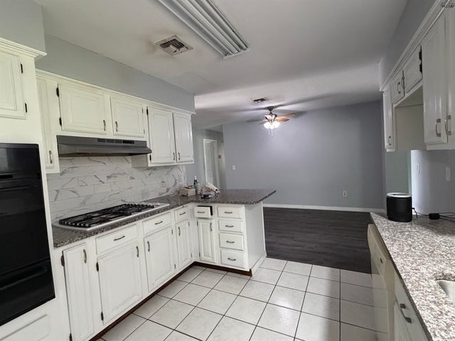 4706 CATALINA DRIVE, Wichita Falls, TX 76310