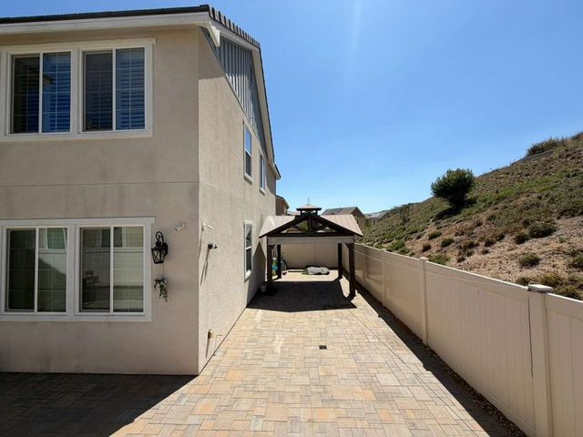 22021 Windham Way, Saugus, CA 91350