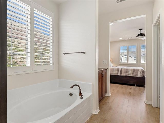 22021 Windham Way, Saugus, CA 91350
