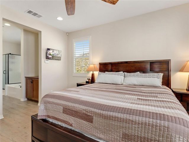 22021 Windham Way, Saugus, CA 91350
