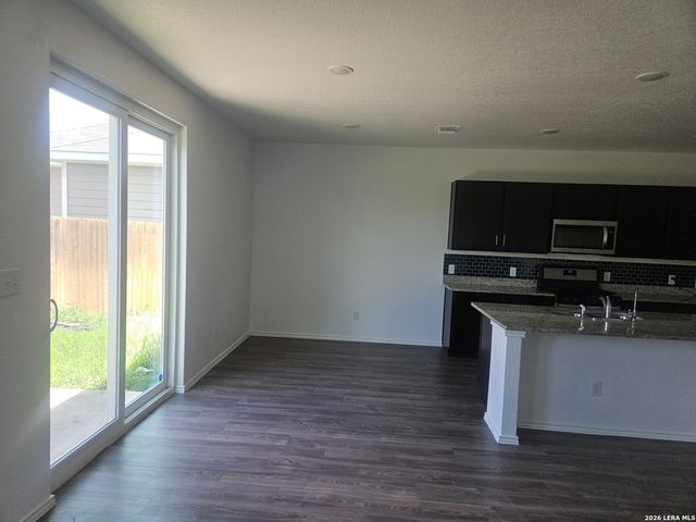 4422 CHANDLER RD 21, San Antonio, TX 78222