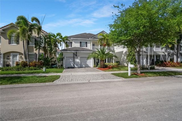 1419 SW 21st Ct, Fort Lauderdale, FL 33315