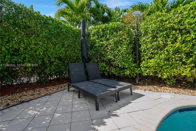 1419 SW 21st Ct, Fort Lauderdale, FL 33315