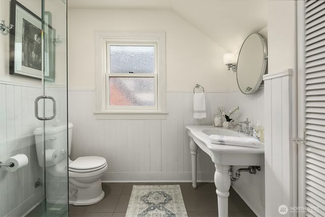 7744 33rd Avenue NW, Seattle, WA 98117