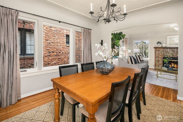 7744 33rd Avenue NW, Seattle, WA 98117