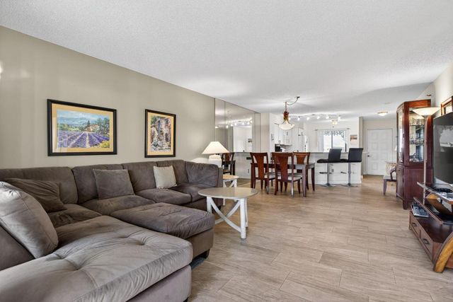 2240 N Cypress Bend Drive 601, Pompano Beach, FL 33069