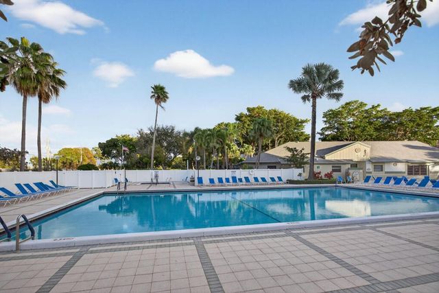 2240 N Cypress Bend Drive 601, Pompano Beach, FL 33069