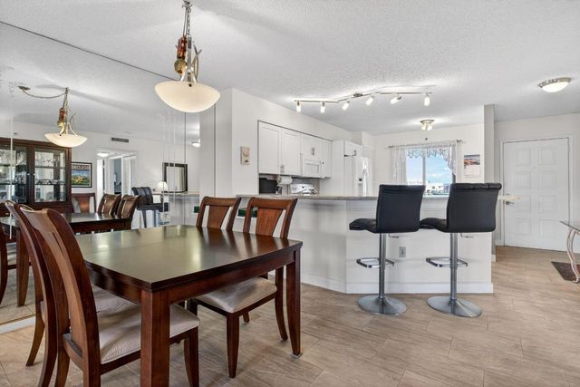 2240 N Cypress Bend Drive 601, Pompano Beach, FL 33069