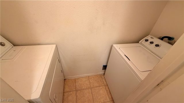 45 Maleena Mesa Street 916, Henderson, NV 89074