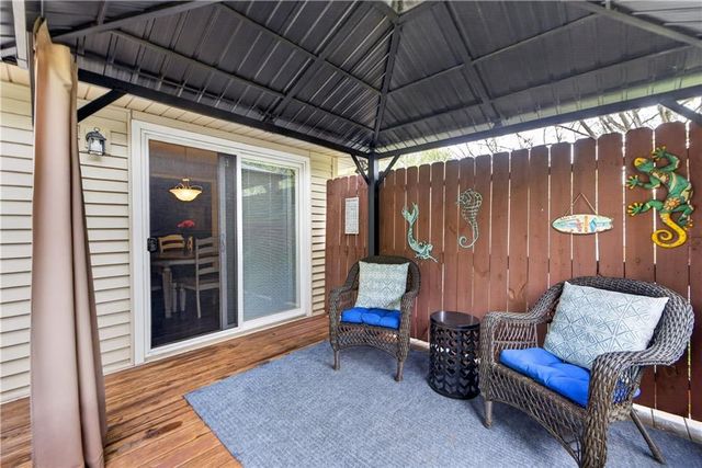 9707 W 56th Terrace, Merriam, KS 66203