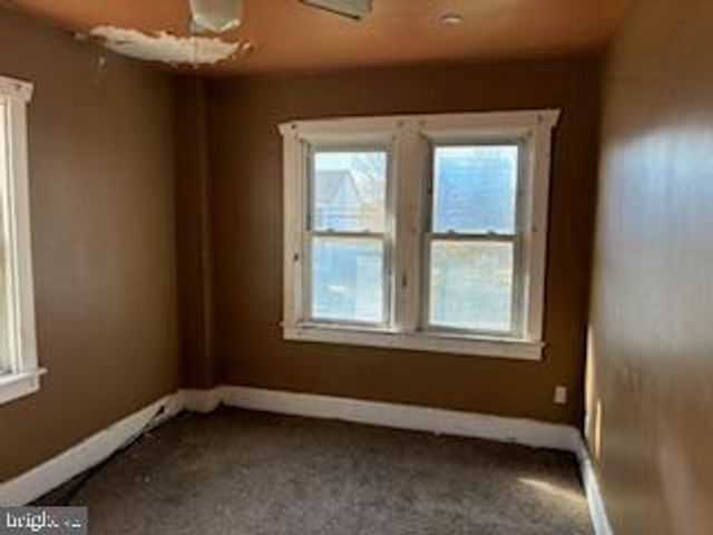 273 N BROAD ST, Carneys Point, NJ 08069