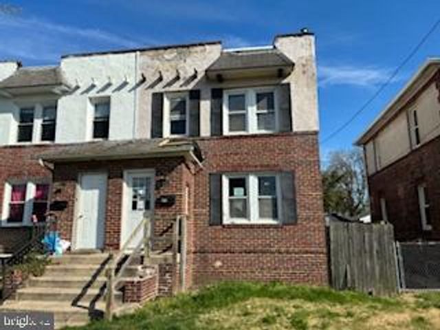 273 N BROAD ST, Carneys Point, NJ 08069