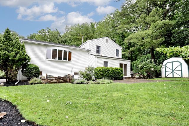 32 Newport Avenue, Tappan, NY 10983