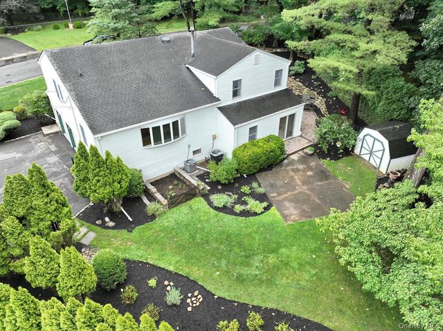 32 Newport Avenue, Tappan, NY 10983