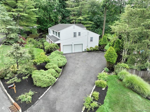 32 Newport Avenue, Tappan, NY 10983