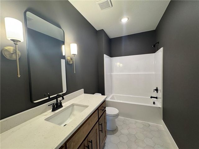 12495 N Arbor Way, Platte City, MO 64079