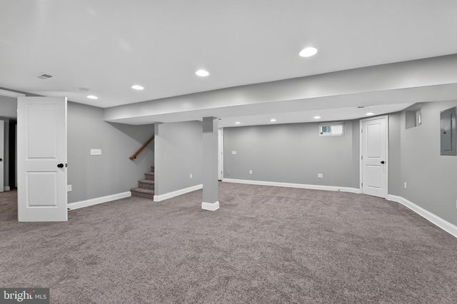 2003 HILLSIDE DR, Baltimore, MD 21207