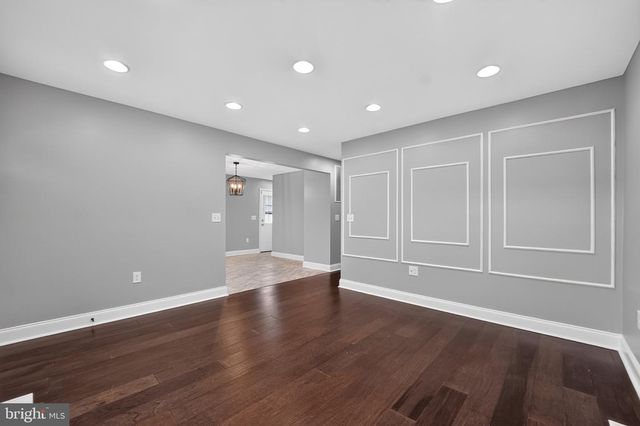 2003 HILLSIDE DR, Baltimore, MD 21207