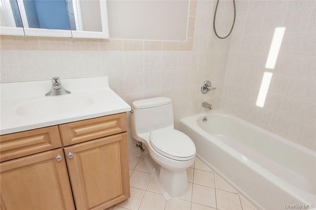 29 Orchard Street 2nd Fl, Eastchester, NY 10709