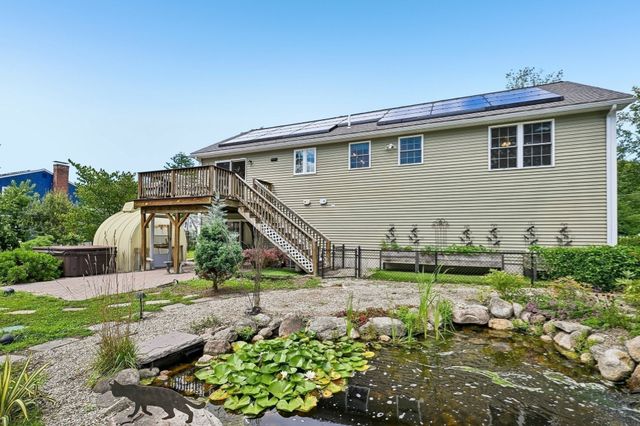 12 Autumn St, Billerica, MA 01821