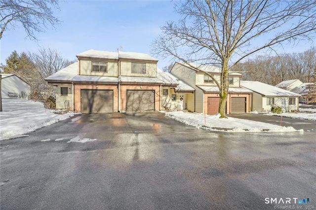 17 Oak Forest Drive 2, Manchester, CT 06042