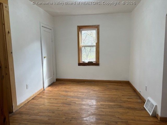 916 Lincoln Avenue, South Charleston, WV 25309
