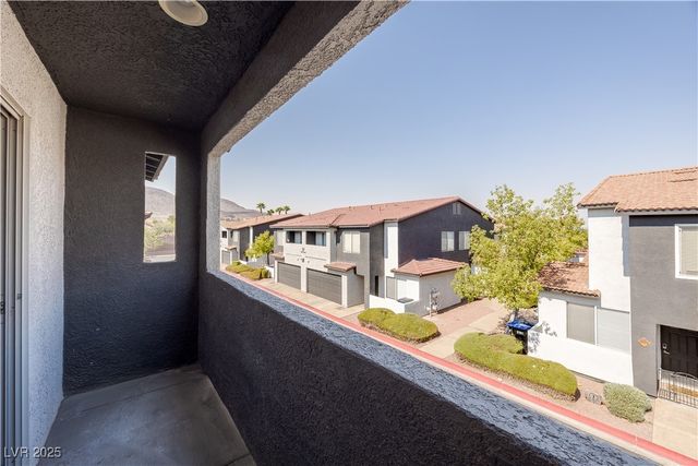 540 West Horizon Ridge Parkway 1902, Henderson, NV 89012