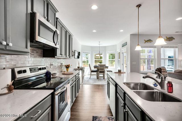 1146 Spincast Road, Southport, NC 28461