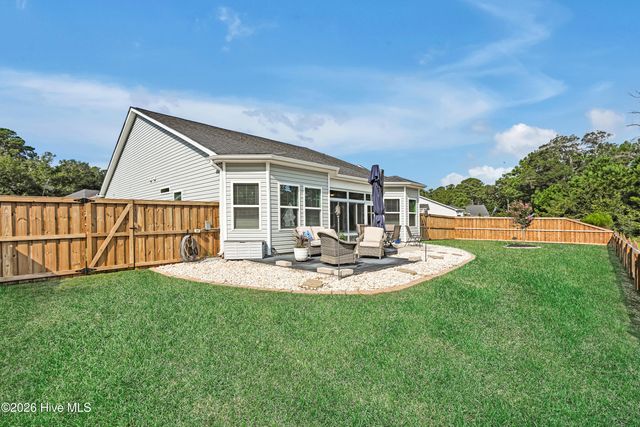1146 Spincast Road, Southport, NC 28461