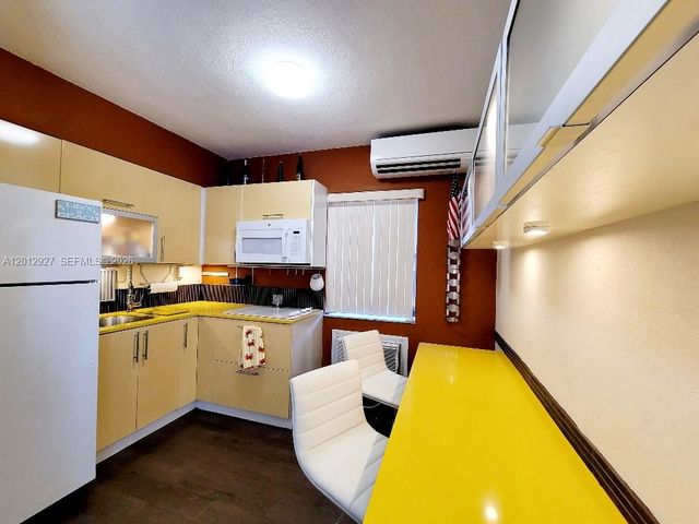 322 Harding St B101, Hollywood, FL 33019