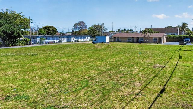 429 SW 6th Ave, Homestead, FL 33030