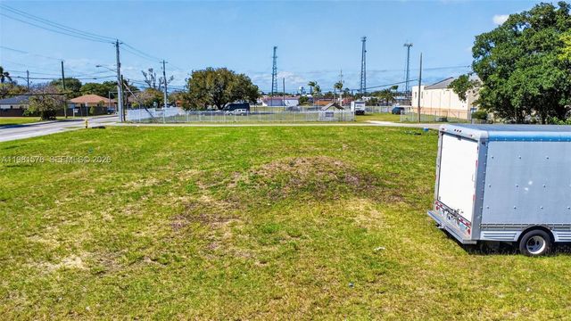 429 SW 6th Ave, Homestead, FL 33030