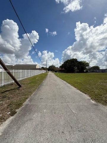 429 SW 6th Ave, Homestead, FL 33030