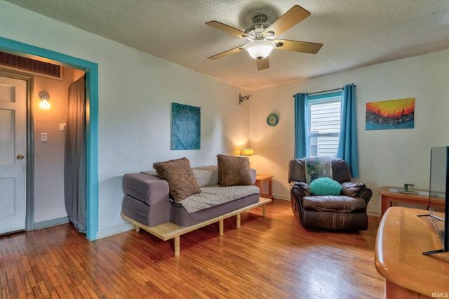 1917 Harding Avenue, Evansville, IN 47711