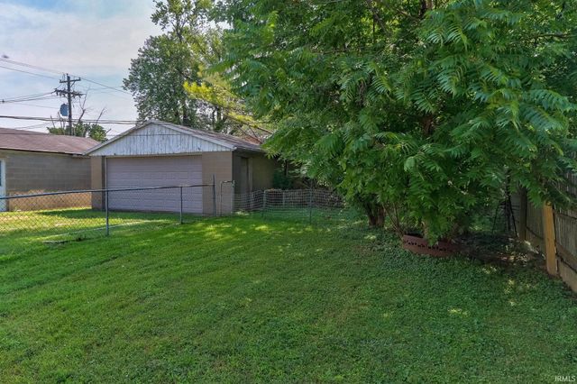 1917 Harding Avenue, Evansville, IN 47711