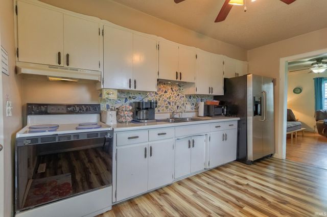 1917 Harding Avenue, Evansville, IN 47711