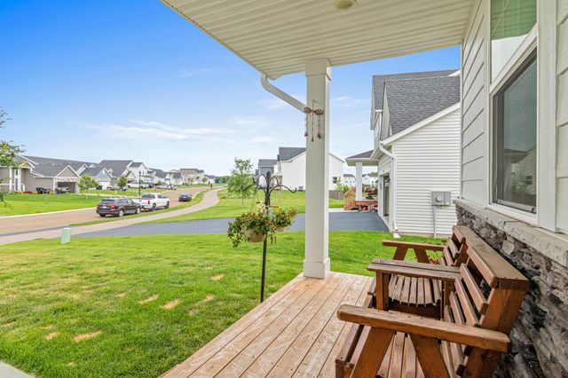 14514 Snowy Owl Street NW, Anoka, MN 55303