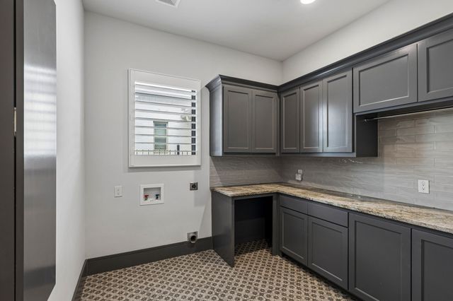 8605 Colina Terrace, Benbrook, TX 76126