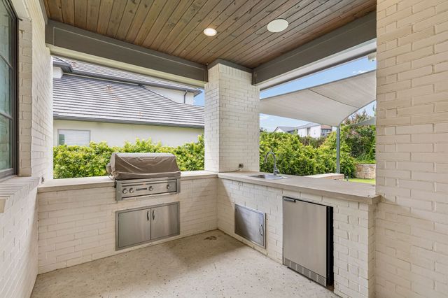 8605 Colina Terrace, Benbrook, TX 76126