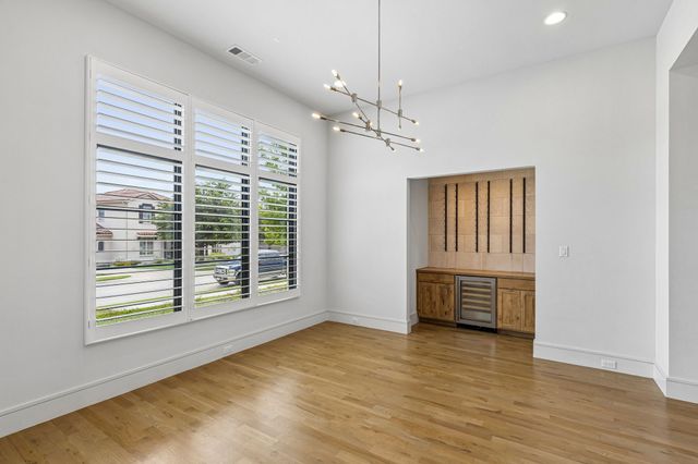 8605 Colina Terrace, Benbrook, TX 76126