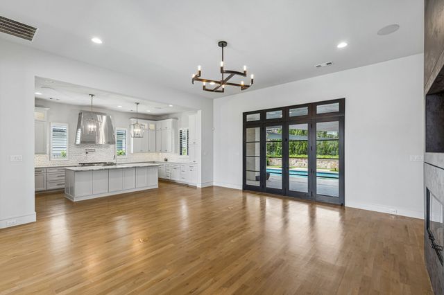 8605 Colina Terrace, Benbrook, TX 76126