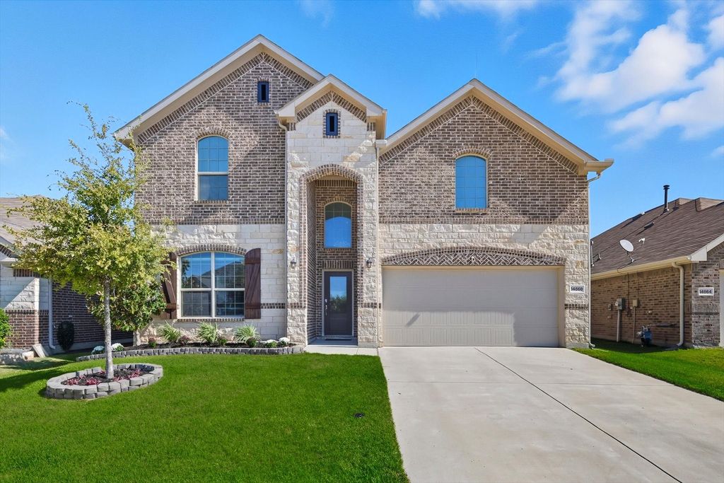 14868 Gilley Lane, Fort Worth, TX 76052