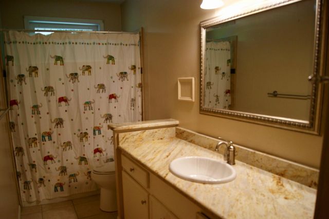 5522 Dryad Drive, Houston, TX 77035