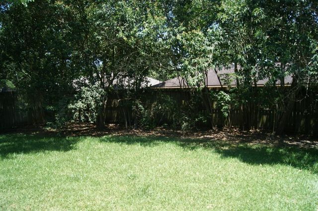 5522 Dryad Drive, Houston, TX 77035