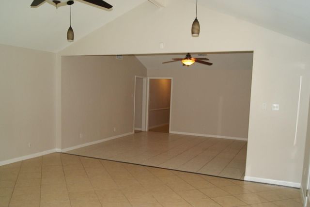 5522 Dryad Drive, Houston, TX 77035