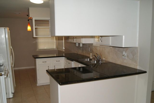 5522 Dryad Drive, Houston, TX 77035